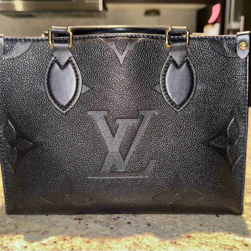 Louis Vuitton Onthego BB
